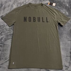 Medium Men's ARMY NOBULL Tee
